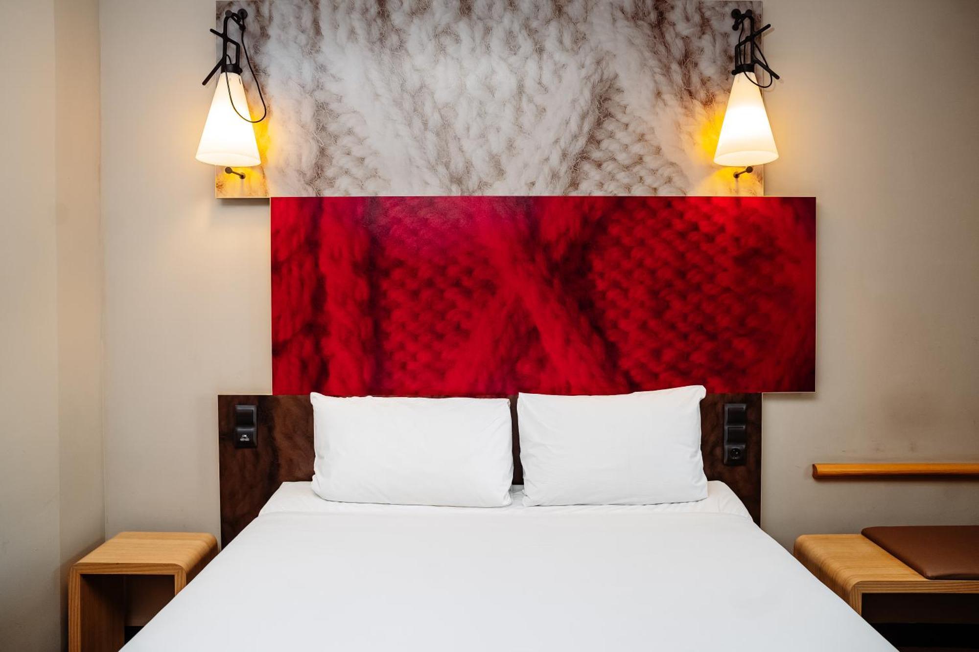 Ibis Aktobe Otel Oda fotoğraf