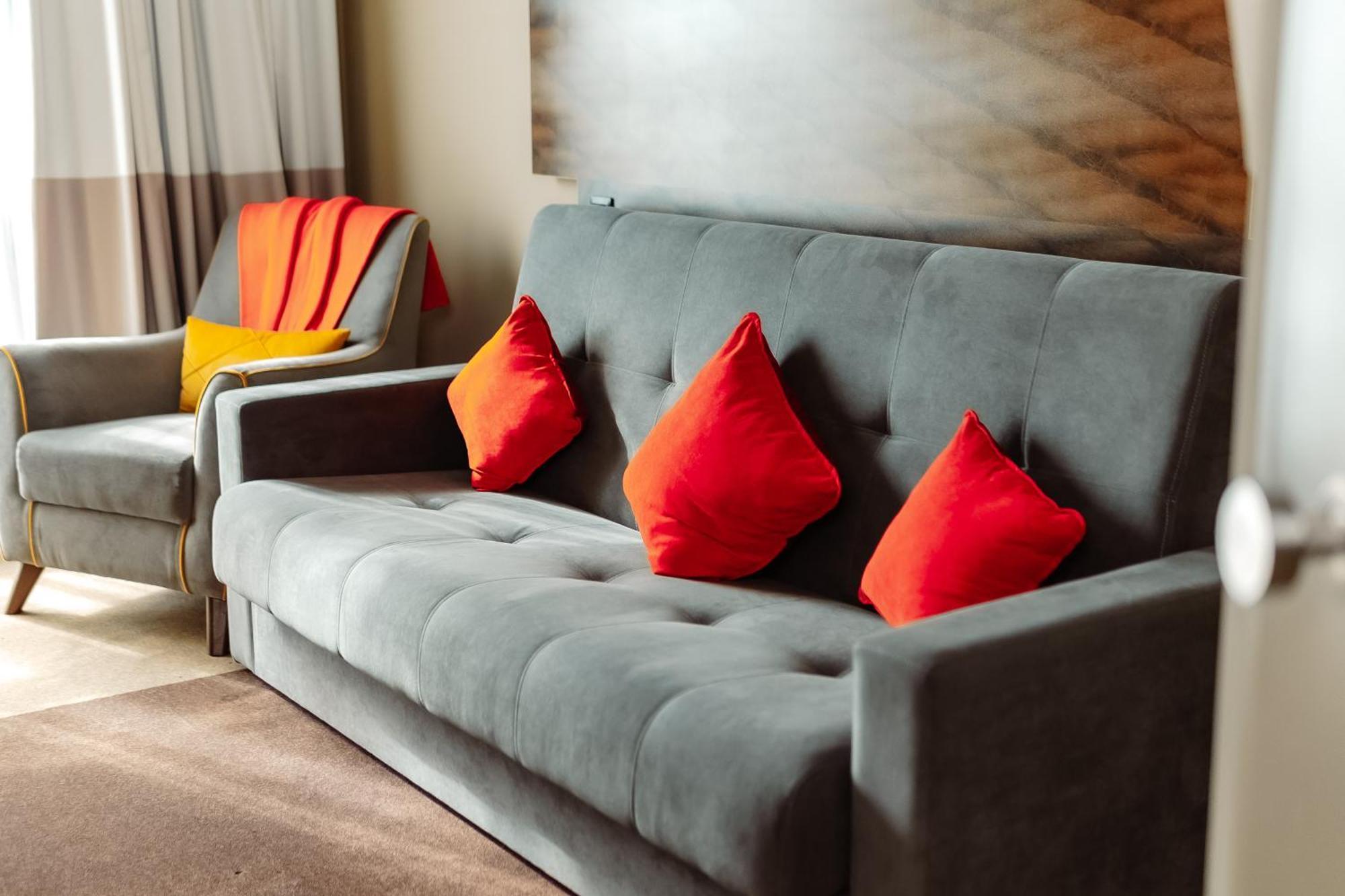 Ibis Aktobe Otel Dış mekan fotoğraf